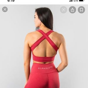 Alphalete sports bra